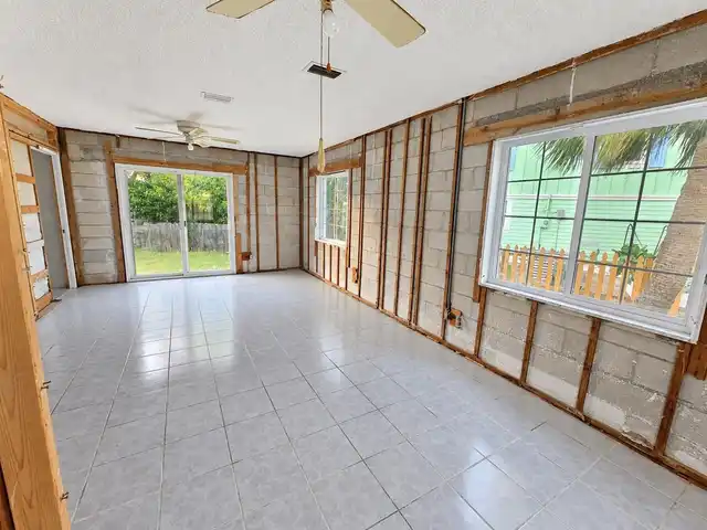 Listing Photo 28
