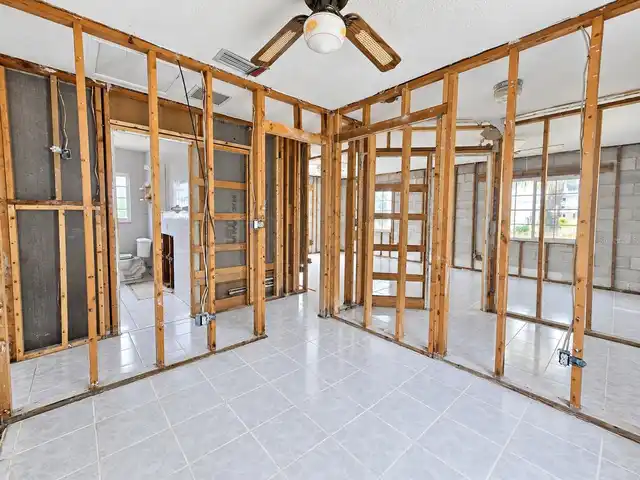 Listing Photo 41