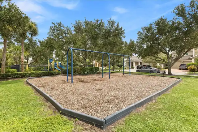 Listing Photo 34