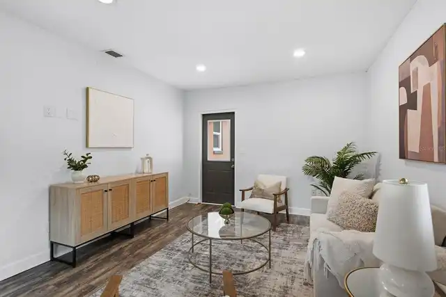 Listing Photo 15