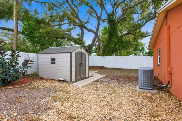 Listing Photo 32