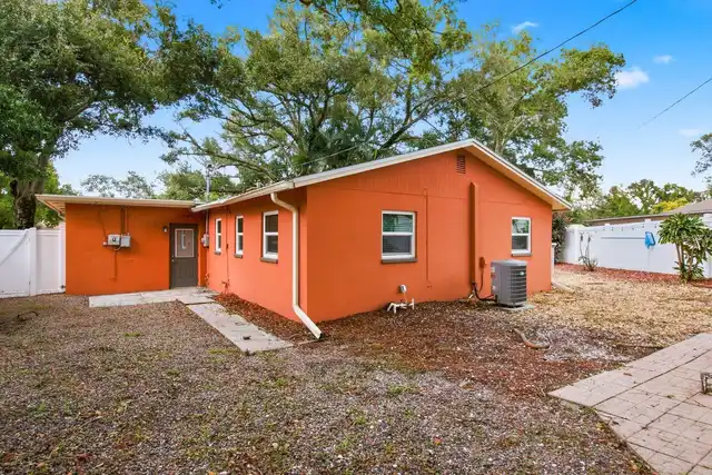 Listing Photo 34