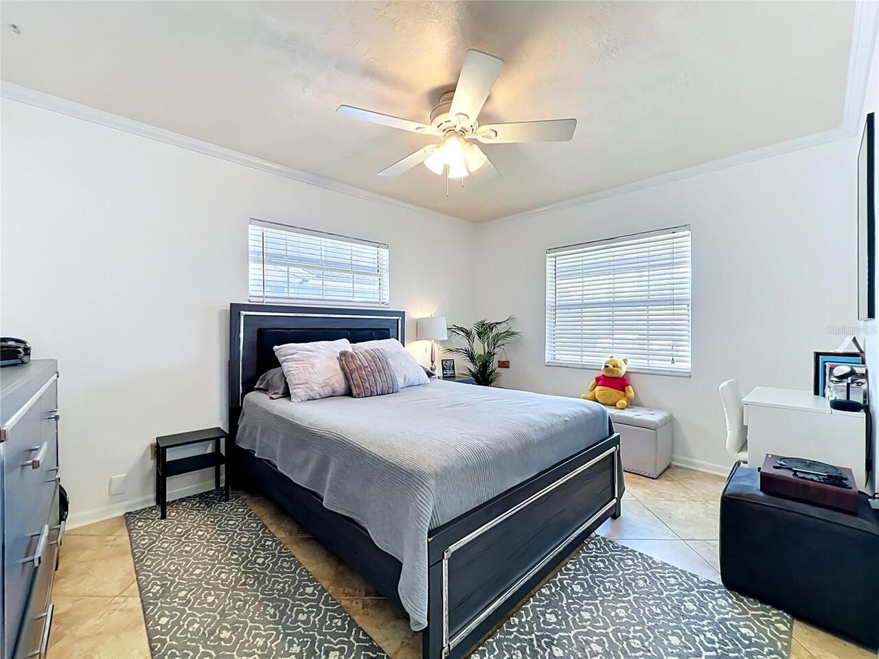 Listing Photo 10