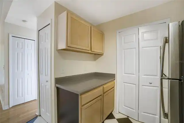 Listing Photo 11