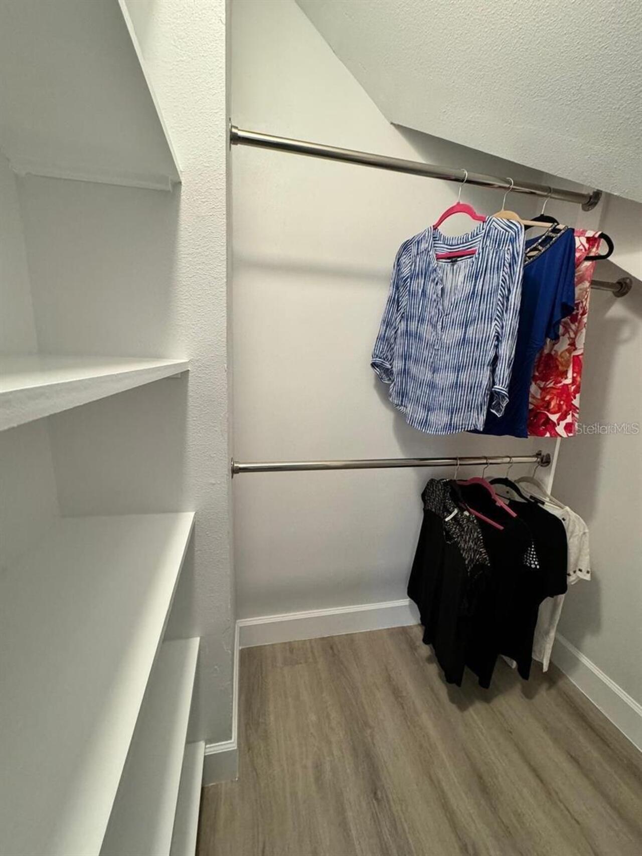 Listing Photo 8