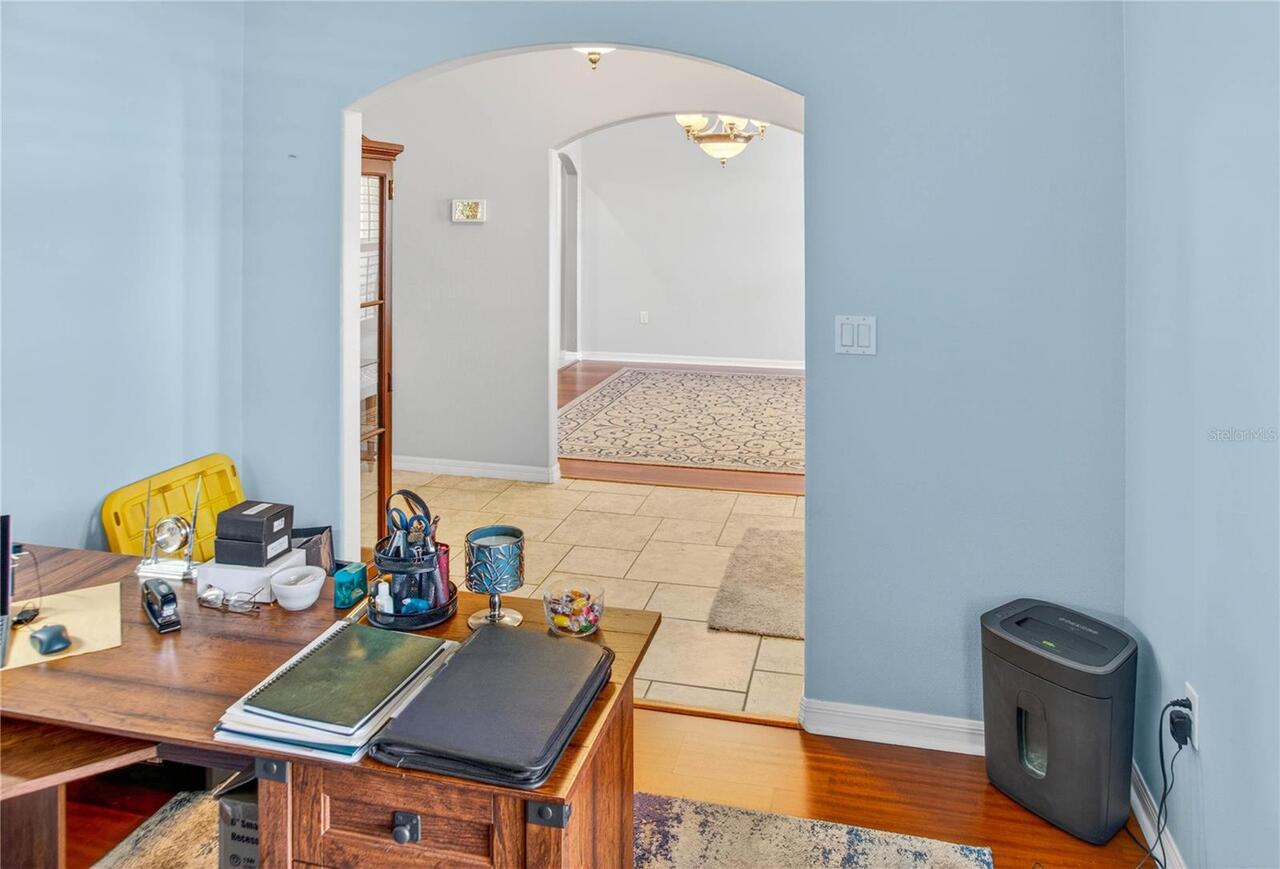 Listing Photo 8