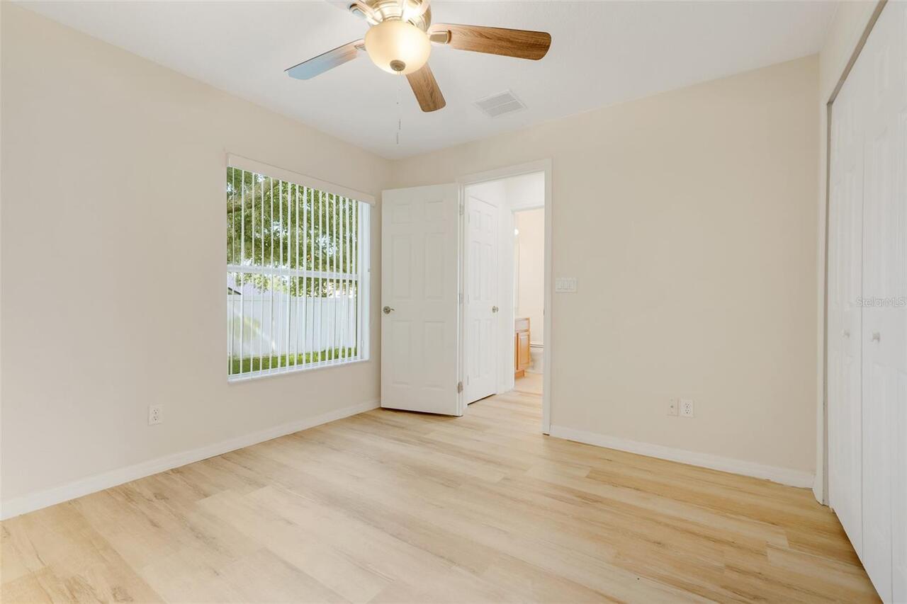 Listing Photo 28