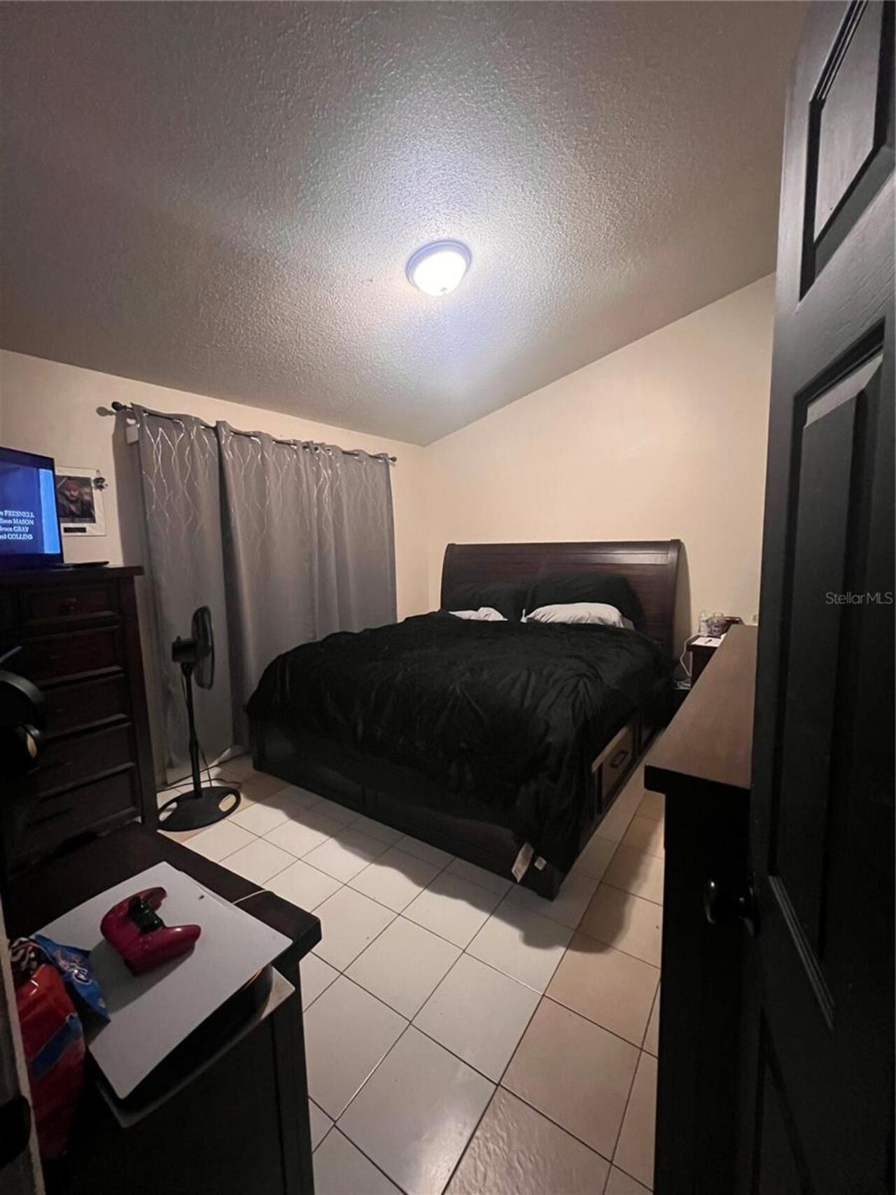 Listing Photo 10