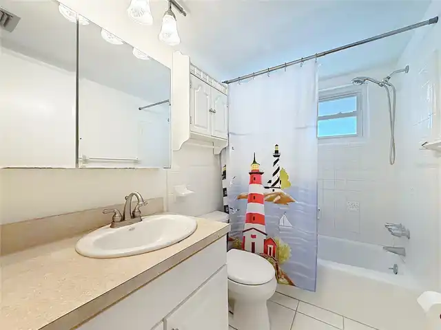 Listing Photo 30