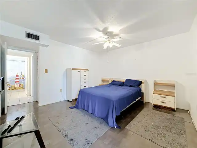 Listing Photo 33