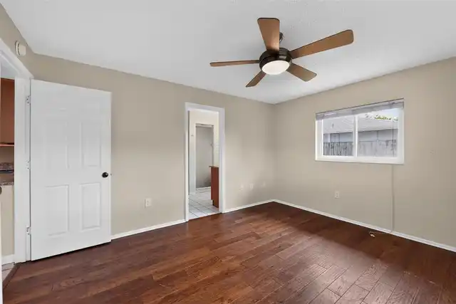 Listing Photo 17