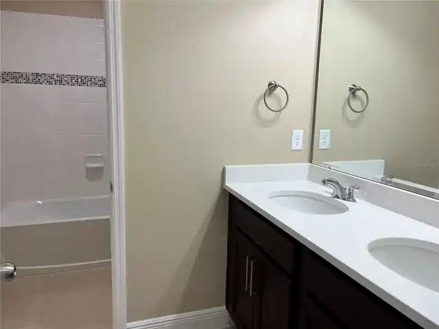 Listing Photo 52