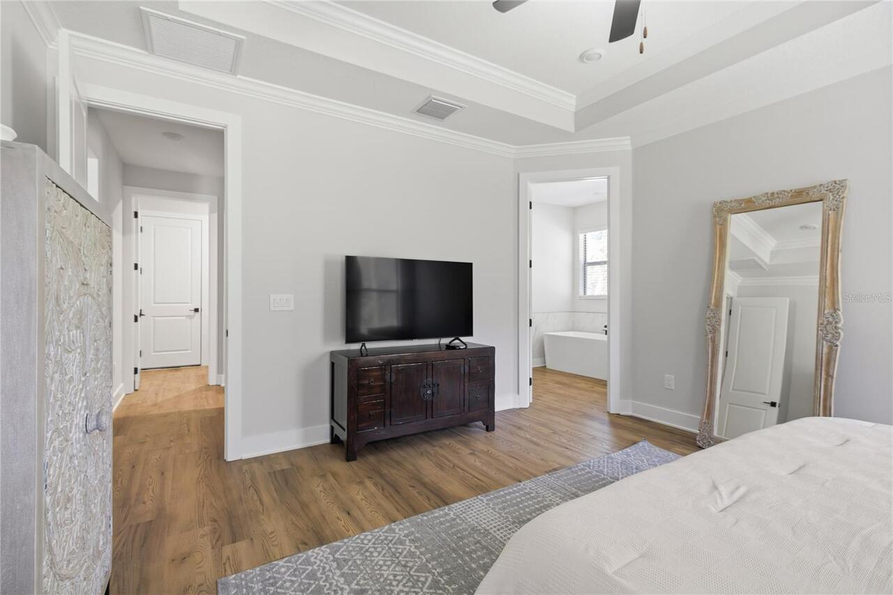 Listing Photo 23