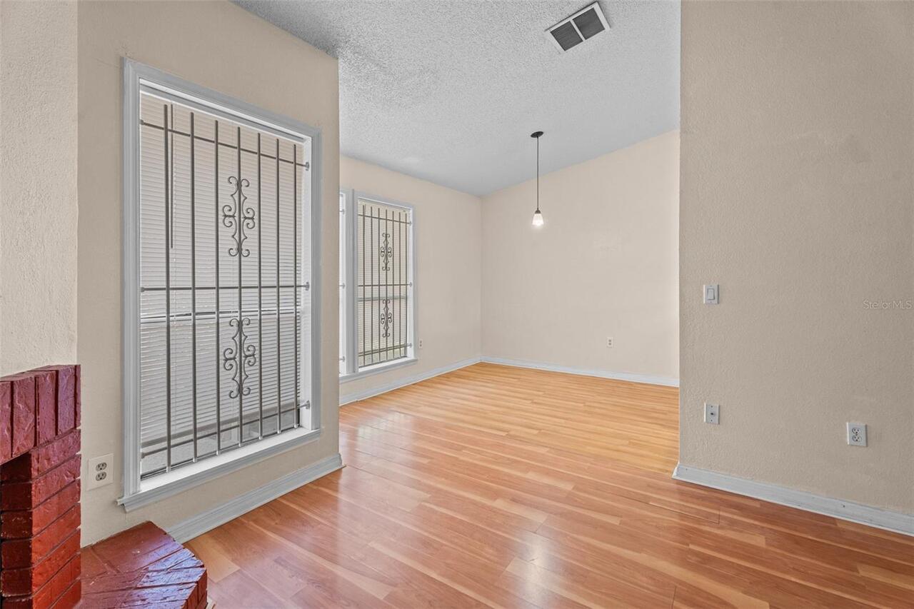 Listing Photo 6