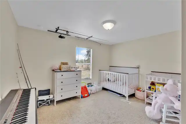 Listing Photo 17