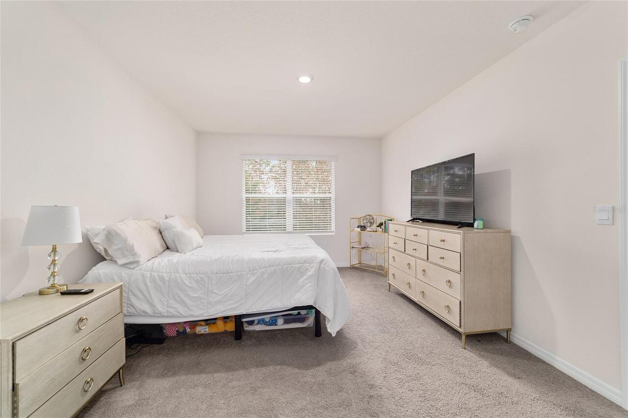 Listing Photo 32