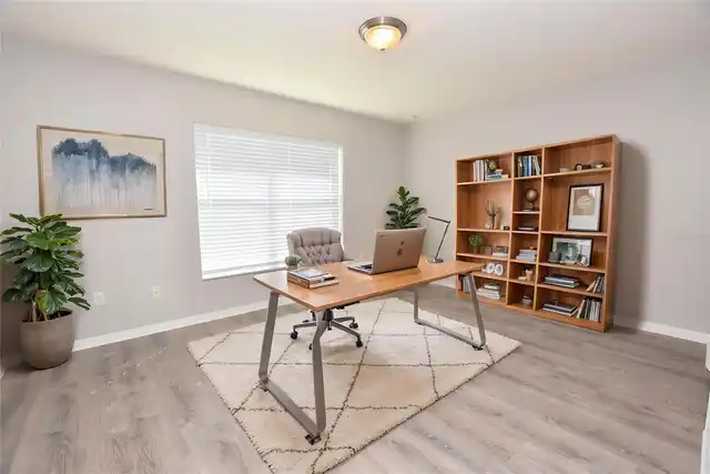 Listing Photo 18