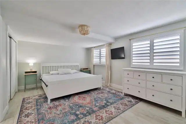 Listing Photo 19