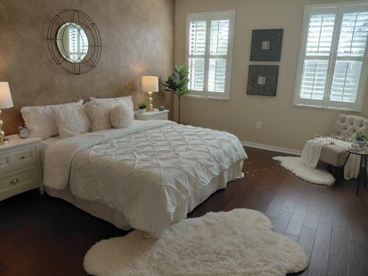Listing Photo 12