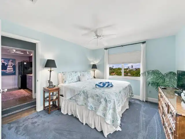 Listing Photo 25