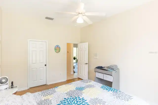 Listing Photo 20