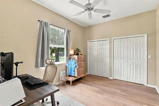 Listing Photo 24