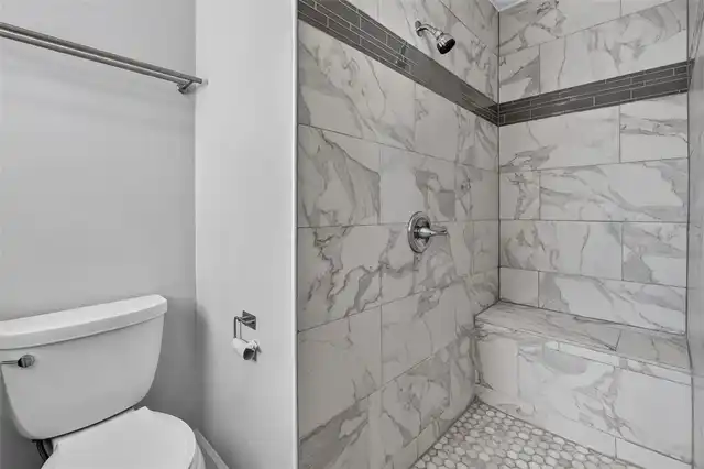 Listing Photo 16