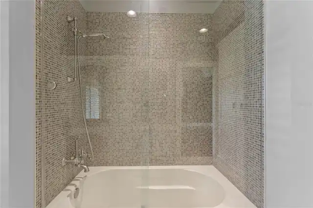 Listing Photo 62