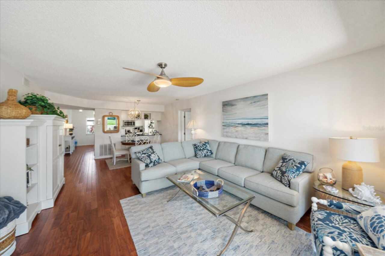 Listing Photo 15
