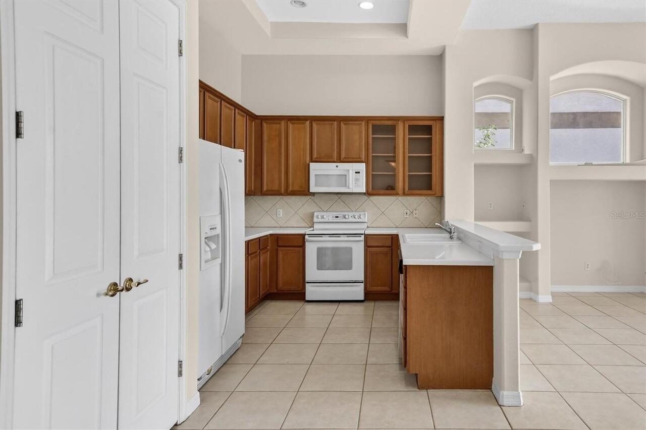 Listing Photo 12