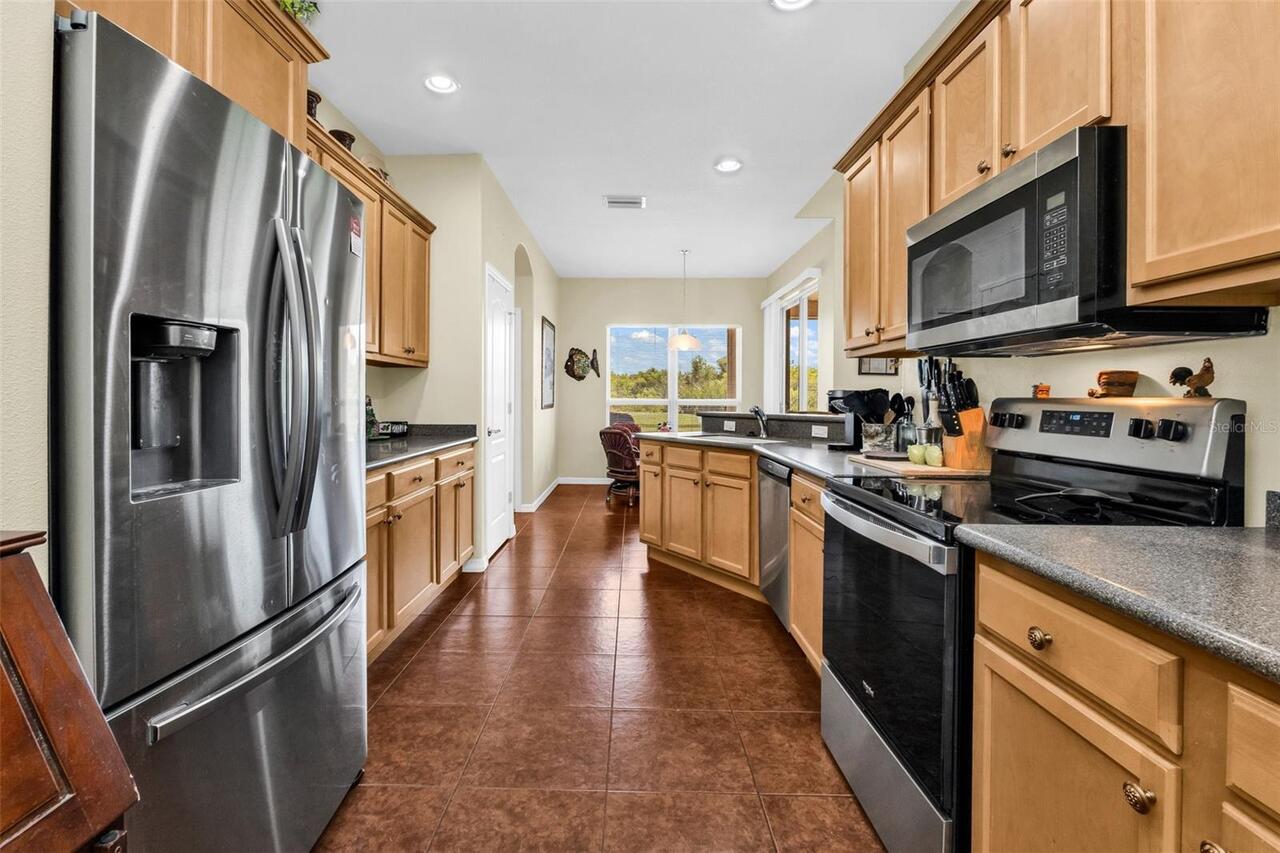 Listing Photo 8