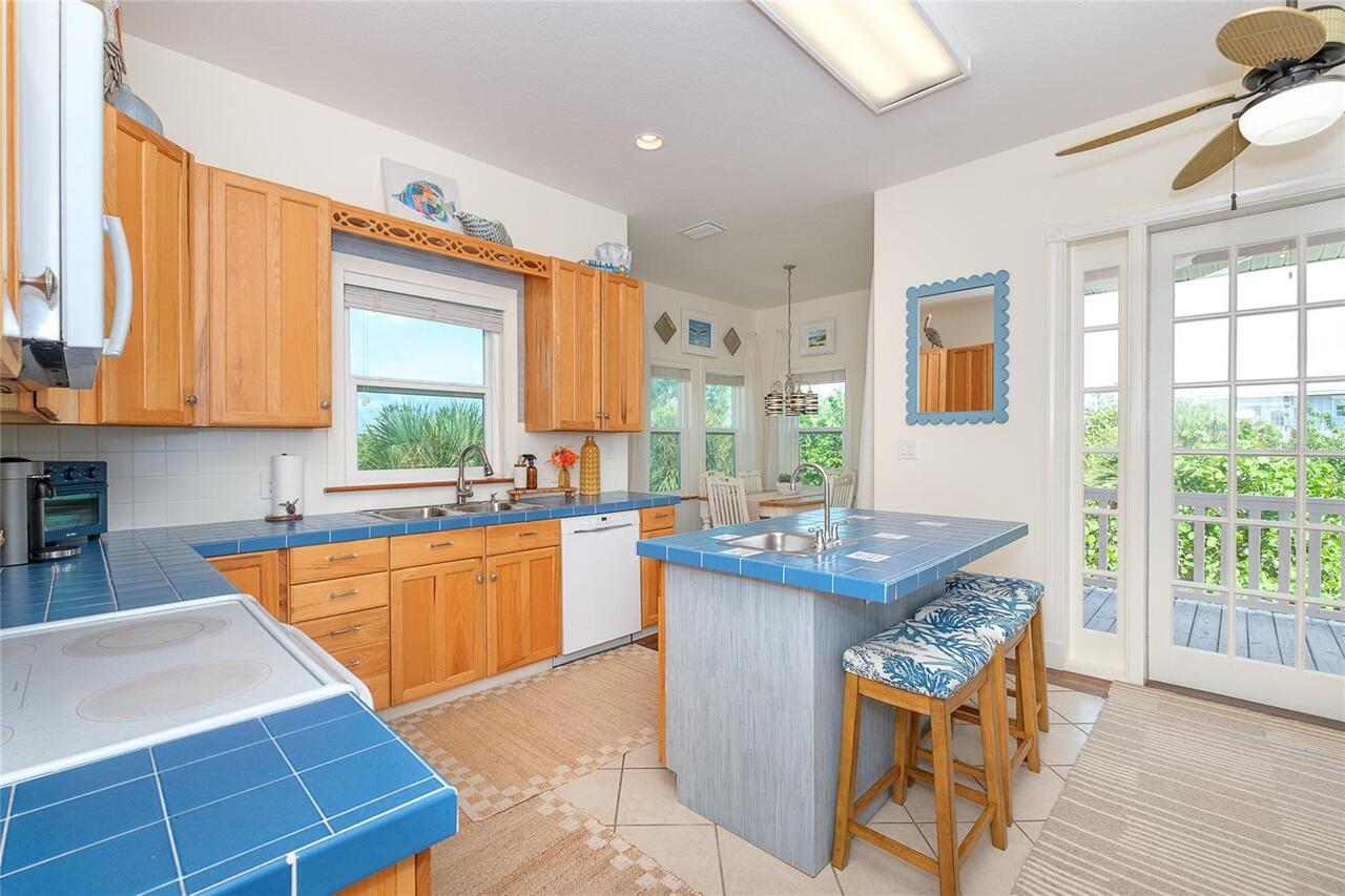 Listing Photo 8