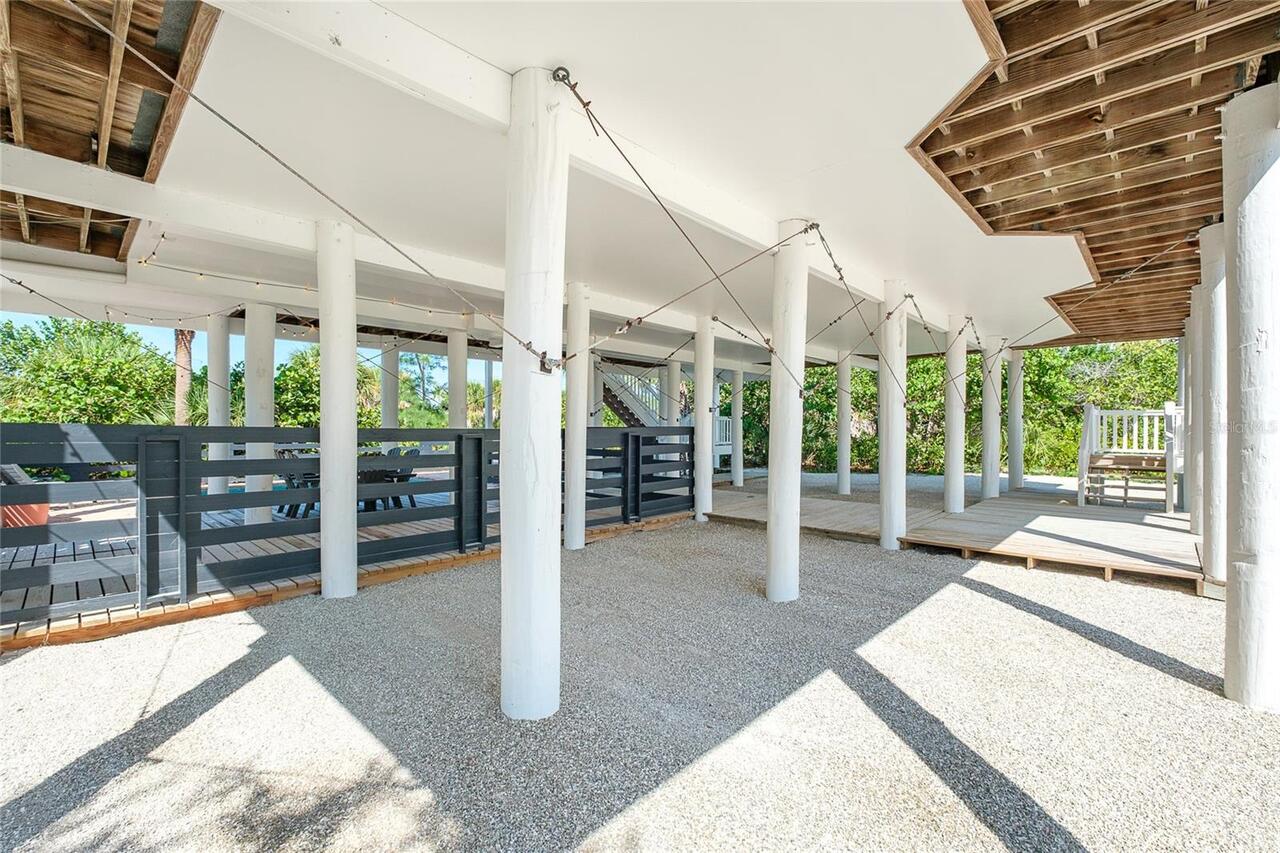 Listing Photo 32