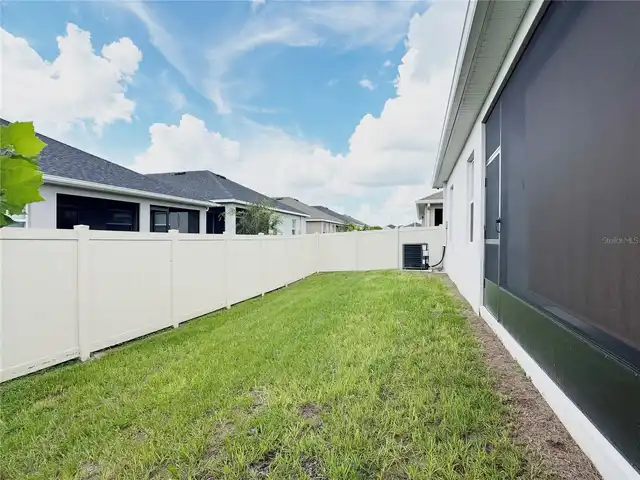 Listing Photo 19