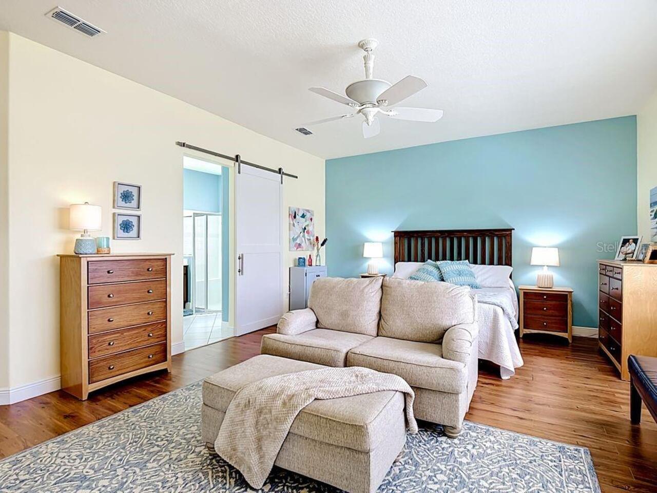 Listing Photo 16