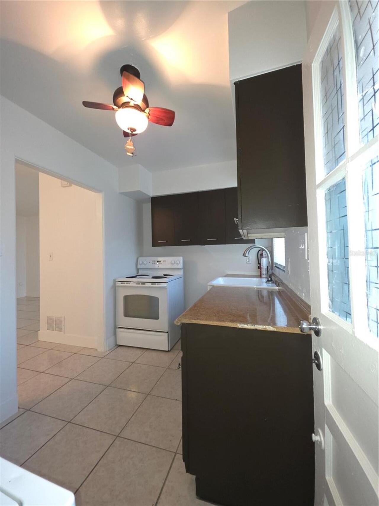 Listing Photo 9