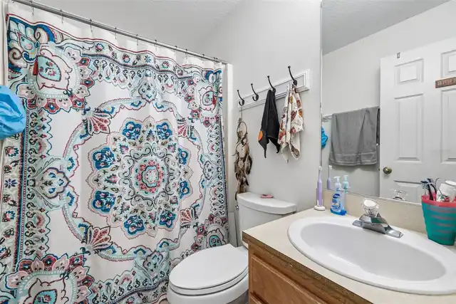 Listing Photo 32