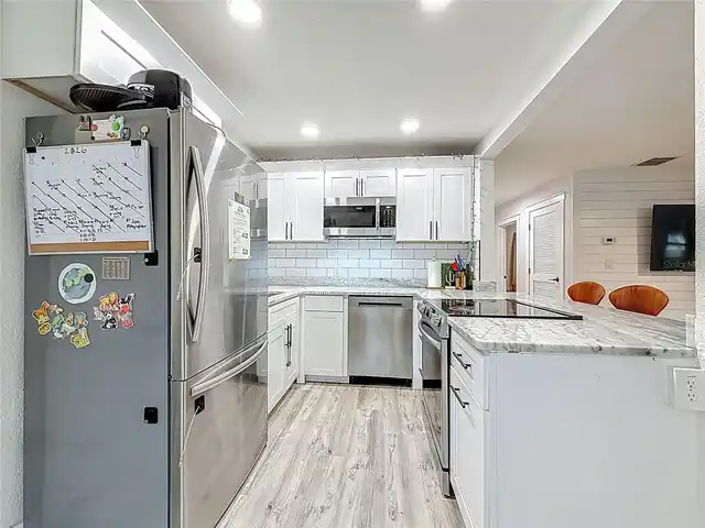 Listing Photo 15