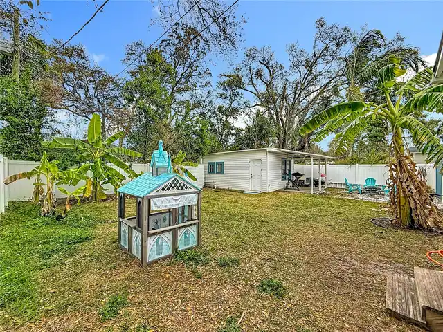 Listing Photo 34
