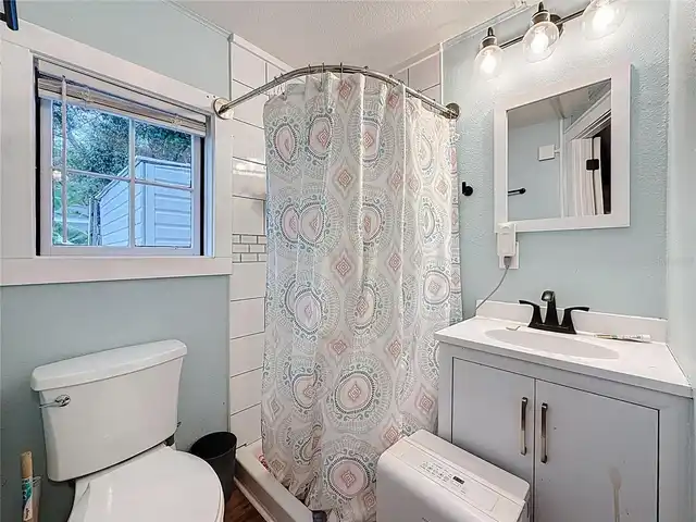 Listing Photo 42