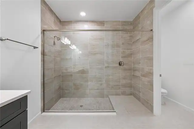 Listing Photo 24
