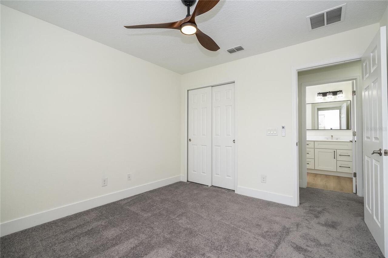 Listing Photo 24