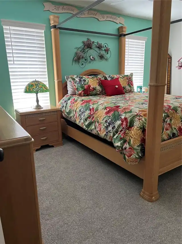 Listing Photo 23