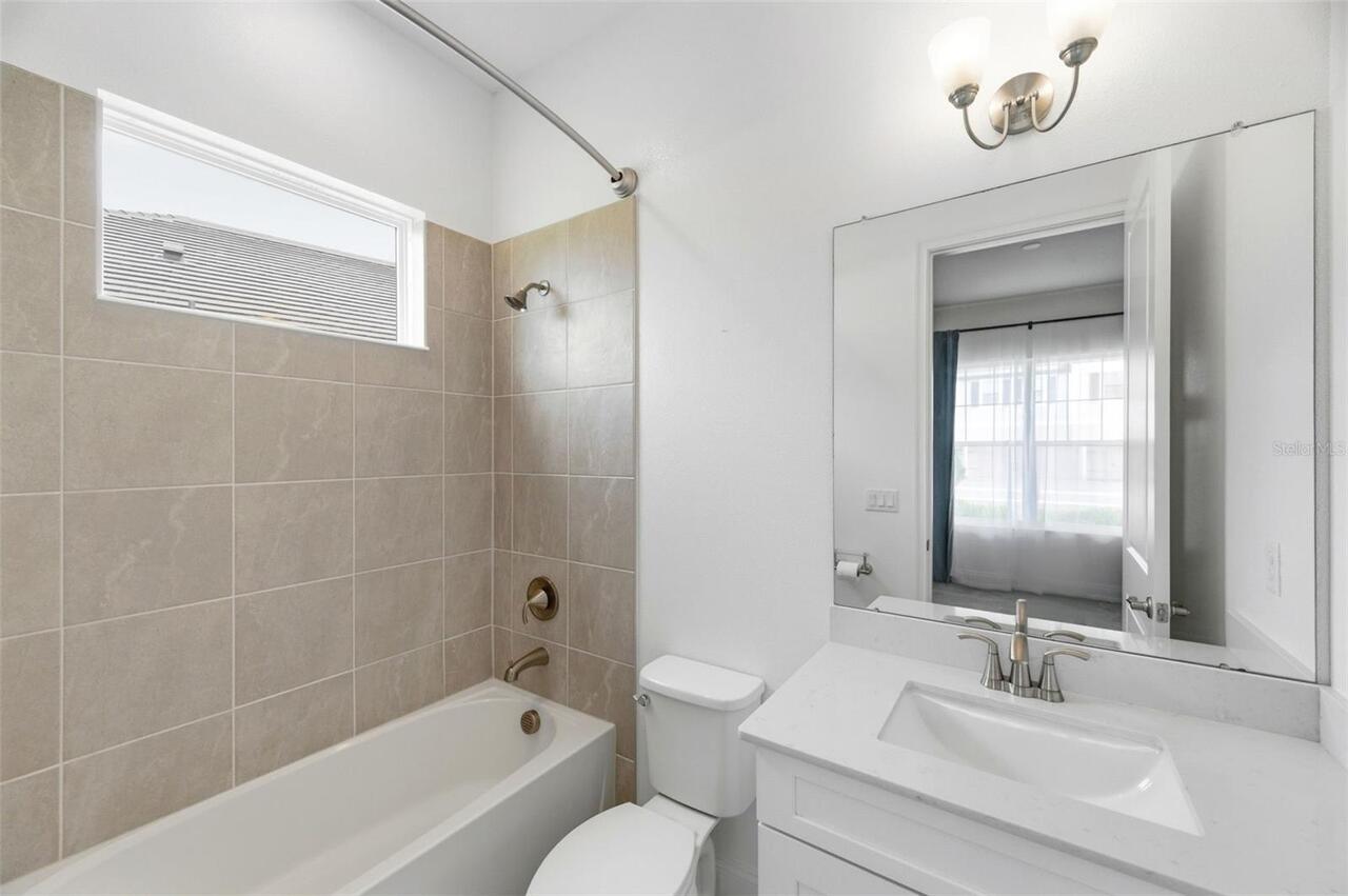 Listing Photo 14