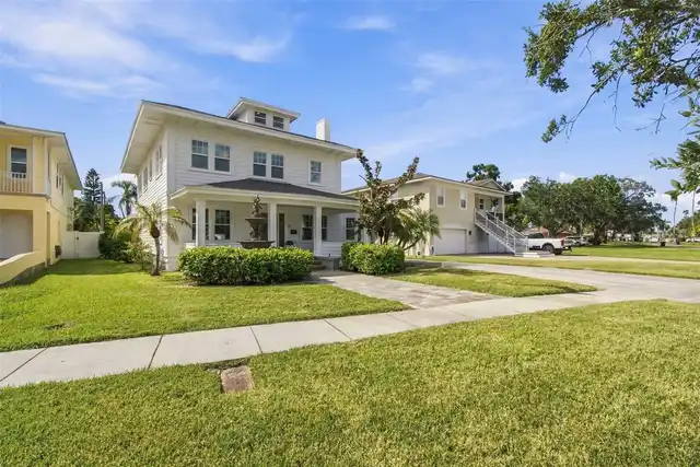 Listing Photo 5