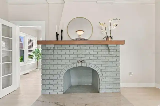 Listing Photo 17