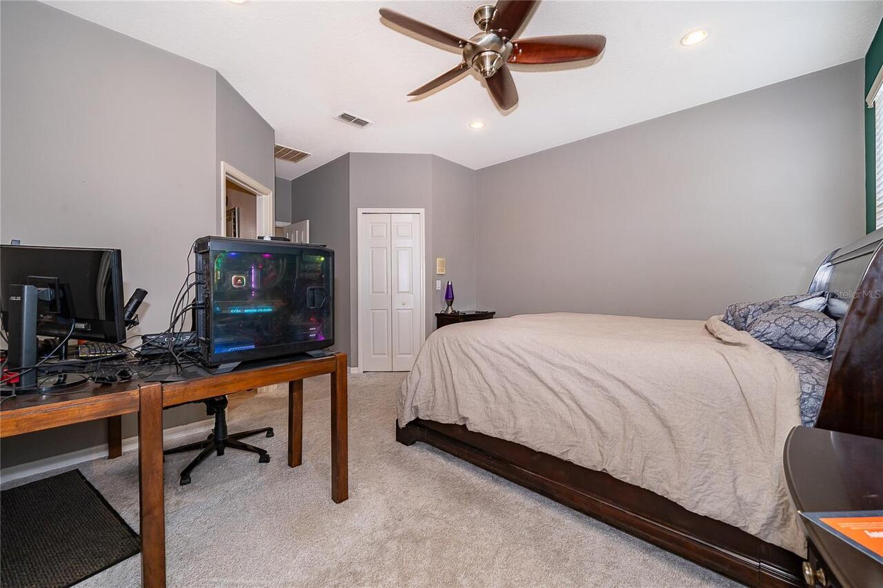 Listing Photo 14