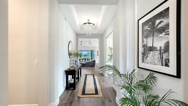Listing Photo 9