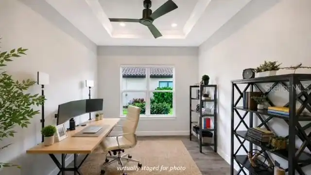 Listing Photo 11
