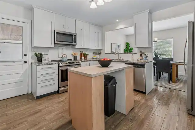 Listing Photo 18